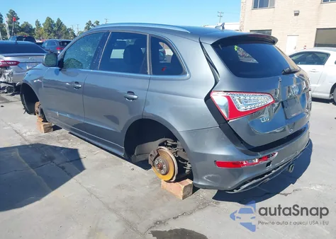 2012 Audi Q5 3.2 Premium Plus z USA, uszkodzony, nr VIN WA1DKAFP1CA024628